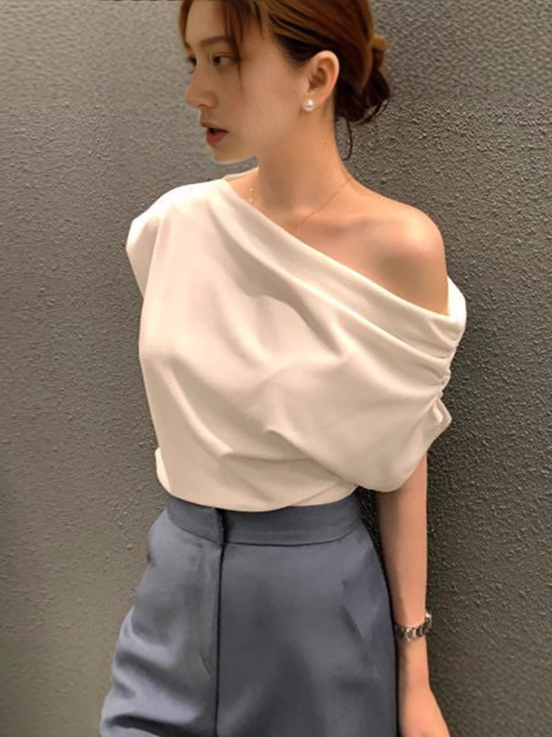 South Korea Chic Top Summer New Niche Irregular Slant Shoulder Design Sense Loose Solid Color Pullover Short-sleeved T-shirt