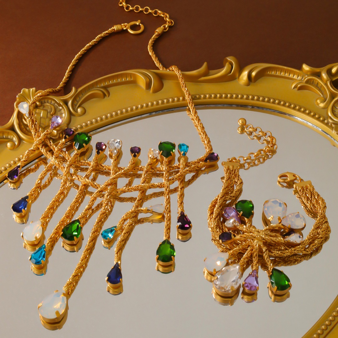 Picture of Middle Ancient Vintage Palace Vintage Fireworks Necklace Glazed Necklace Gold Plated Heavy Industry High Quality Sense