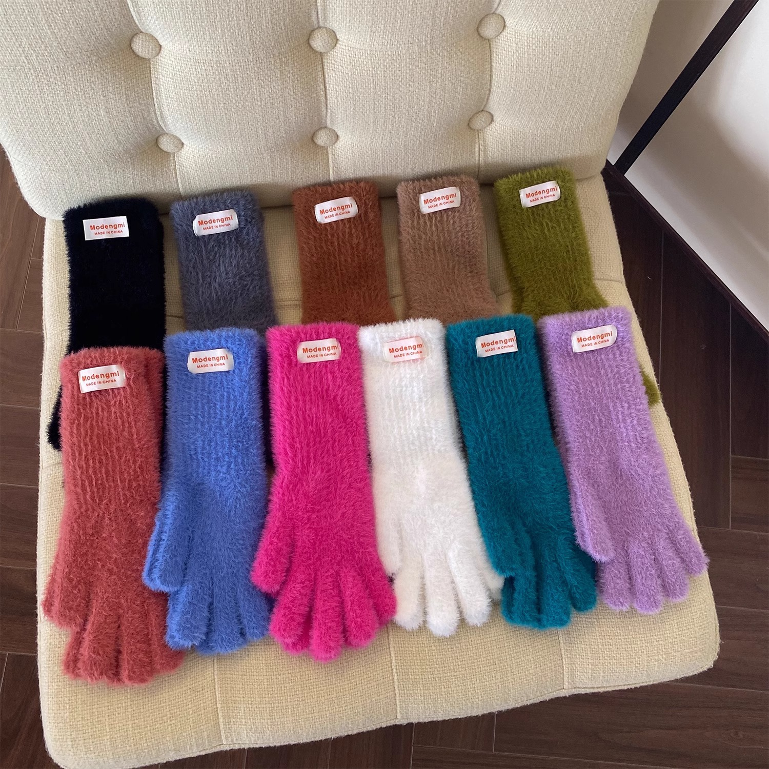 2024 New Arrival Imitation Rabbit Velvet Warm and Clove Finger Cold-proof Gloves Korean Style Touchscreen All-match Windproof Hand Guard for Women