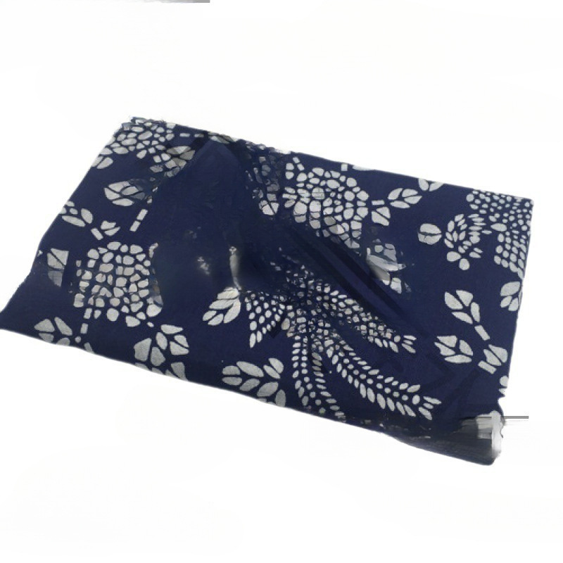 Blue Calico Wuzhen Blue Floral Cloth Ethnic Style Batik Blue and White Fabric Floral Tablecloth Processing Fabric Thickeneded Ethnic