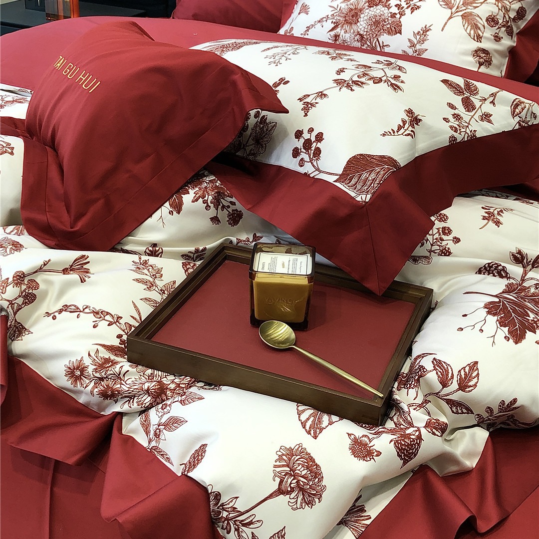 Picture of French flower wedding red cotton long-staple cotton four-piece set high-end dowry housewarming festive bedding home textile