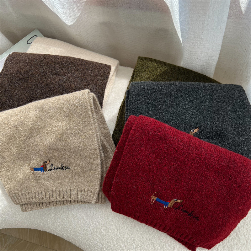 Embroidered dog cashmere children's scarf new thick winter girls boys scarf knitted warm wool scarf tide