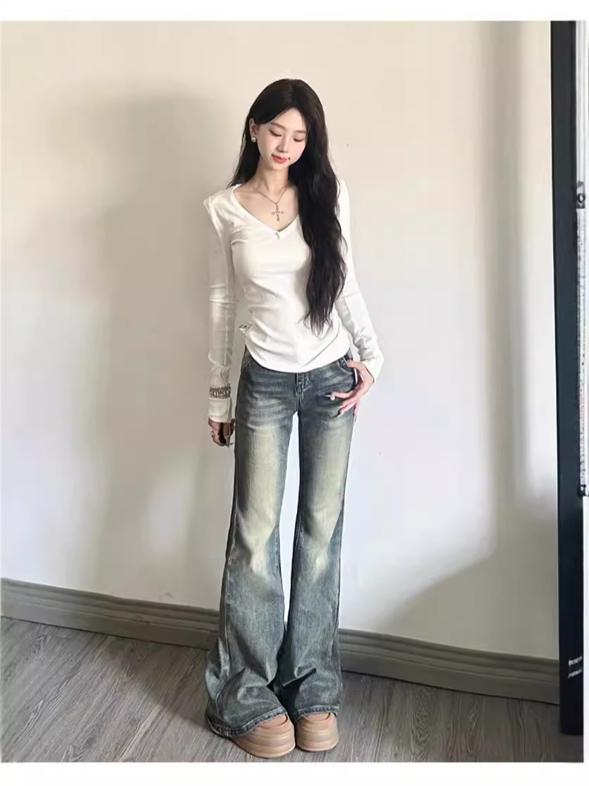 Picture of Solid Color Base Shirt with V-Neck Long-Sleeved Top Women's Spice Girls Shoulder Short T-Shirt Slim-Fit Waist-Tight Autumn Wear for Summer