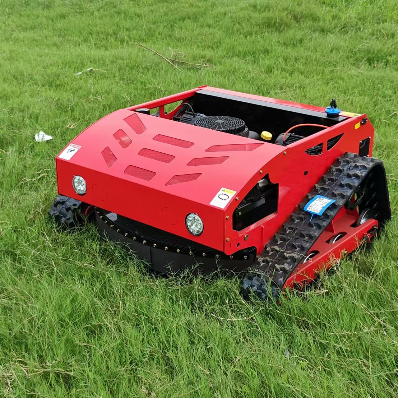 Export Small Agricultural Lawn Mowers to the Philippines, High-Power Lawn Mowers for Parks and Pastures, and Weed Chippers for Wasteland