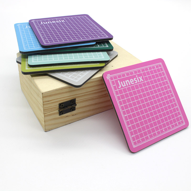 Picture of Junesix cutting board mini cutting pad manual model 8x 8cm hand account cutting pad 2.4MM