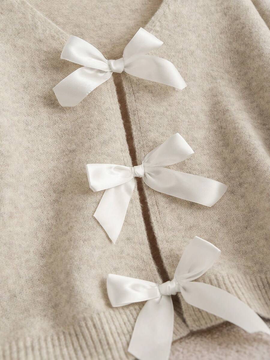 Picture of Design sense bow knit cardigan autumn and winter new loose and versatile lazy style knit sweater