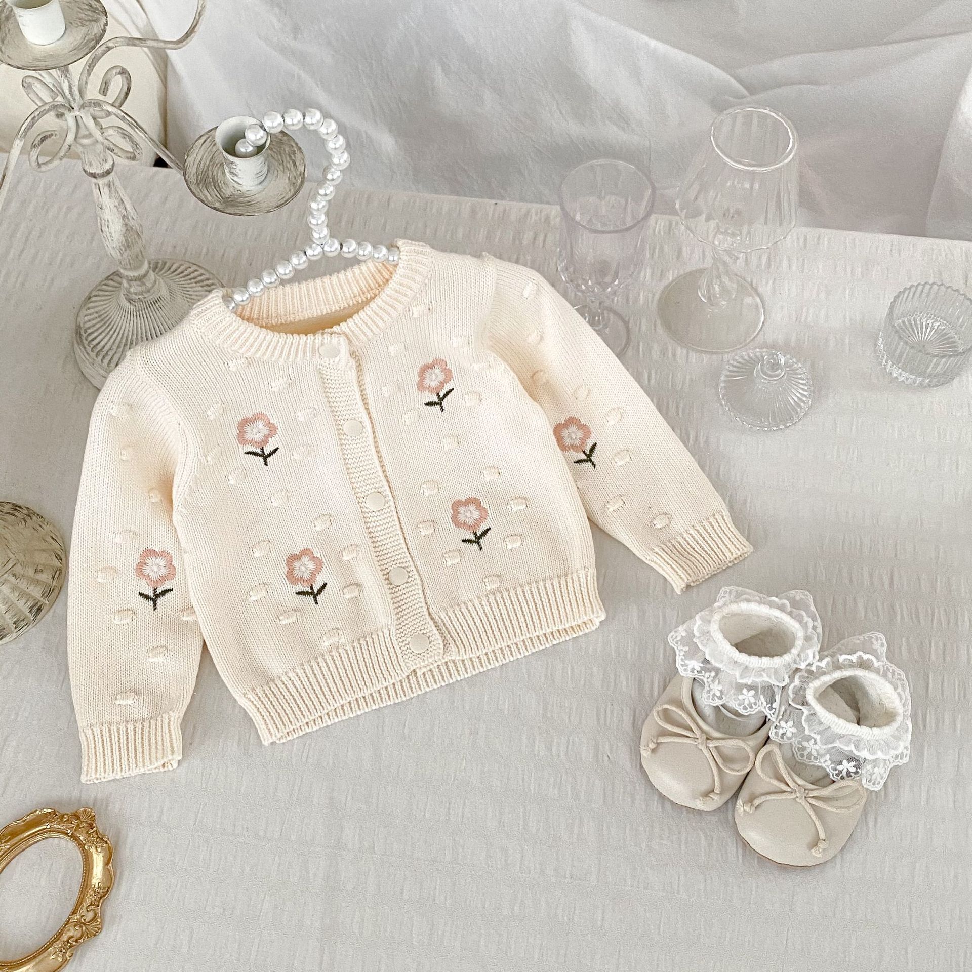 Picture of 2025 Autumn Girls' Knitted Cardigan Pure Cotton Flower Embroidery Round Neck Long Sleeve Top Sweet Baby Girl Coat