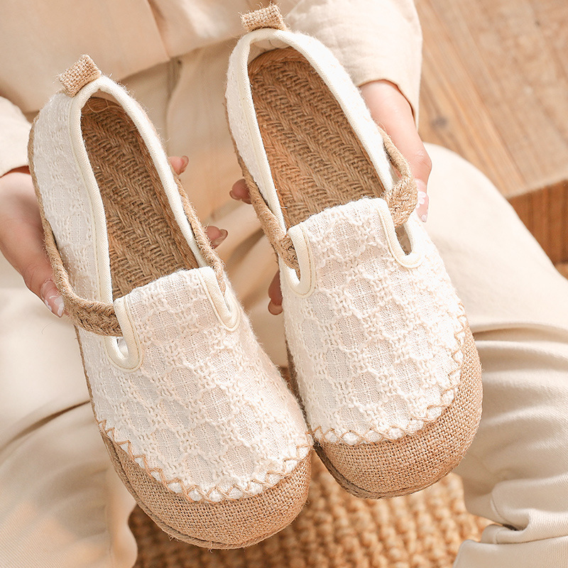 2025 new small fragrant wind cotton and linen women's cloth shoes shallow mouth a pedal old Beijing cloth shoes wedge heel linen shoes wholesale