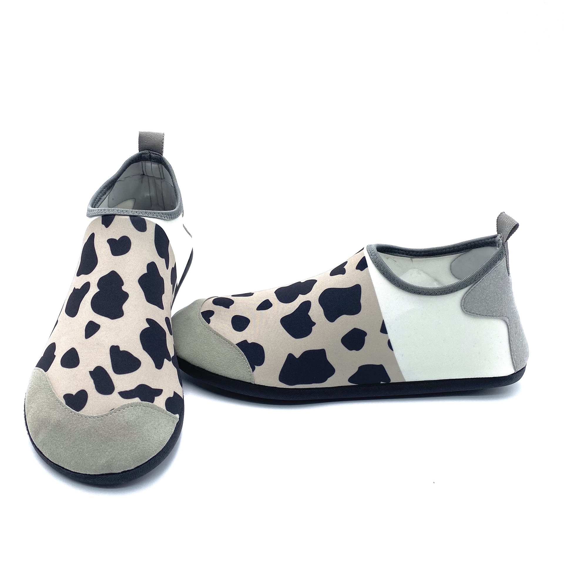 Picture of Cross-border special new beach shoes men's thick soft bottom non-slip swimming shoes snorkeling women's quick-drying diving shoes upstream shoes