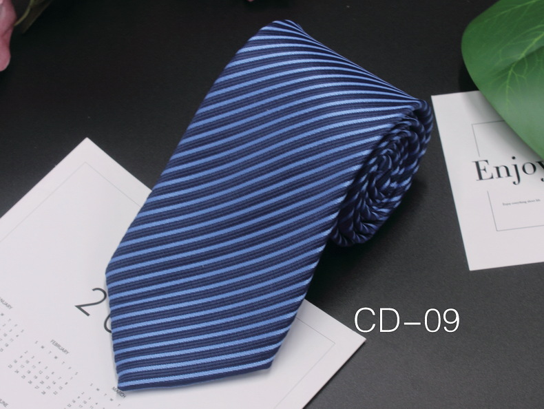 Picture of Manufacturer in stock men's business tie 8cm hand-punched professional formal wear interview striped tie men's Jacquard polyester silk