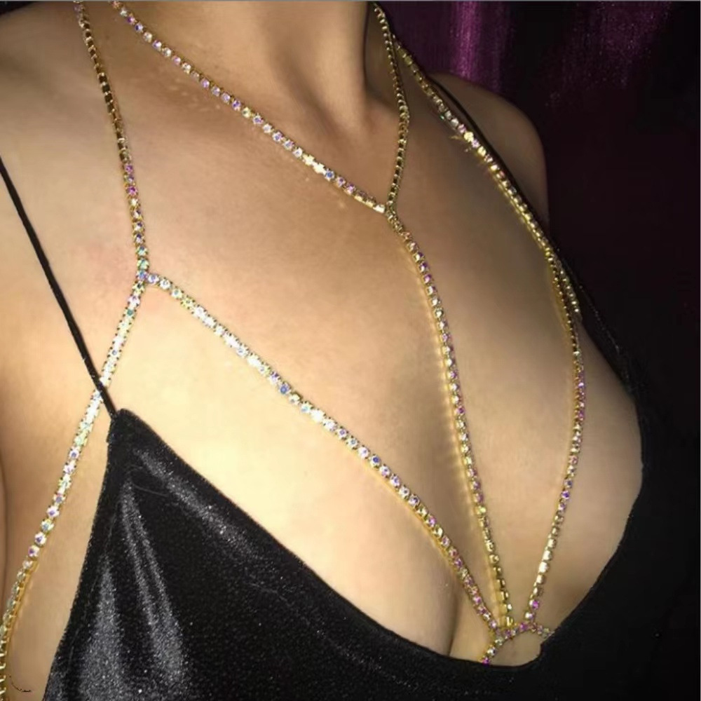 Europe and the United States cross-border hot rhinestone cross bra chain summer beach sexy crystal body chain accessories claw chain wholesale