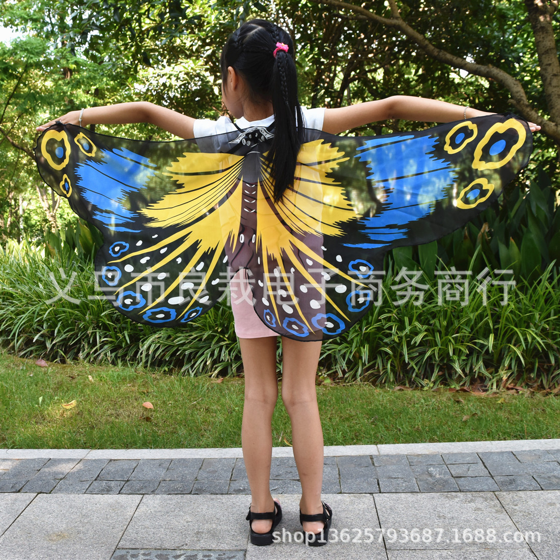 Picture of Halloween Cloak Butterfly Halloween Cloak Butterfly Decoration Butterfly Halloween Small Butterfly Wholesale