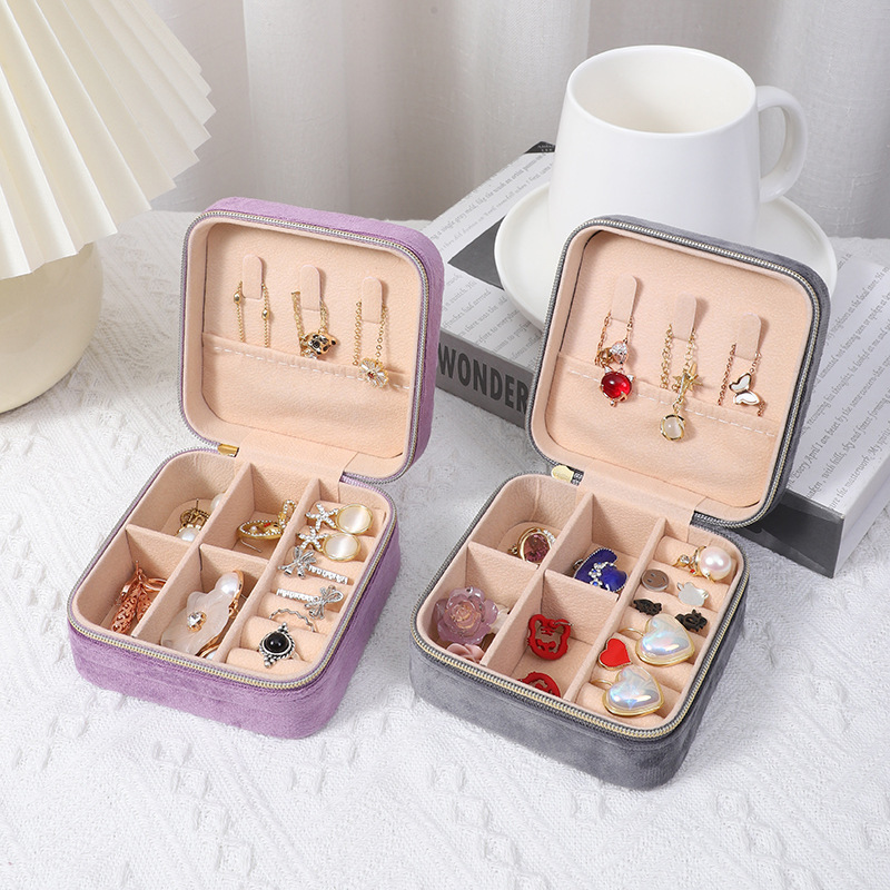 Jewelry Jewelry Box Small Portable High-end Exquisite New Earrings Earrings Necklace Ring Jewelry Storage Box High-end