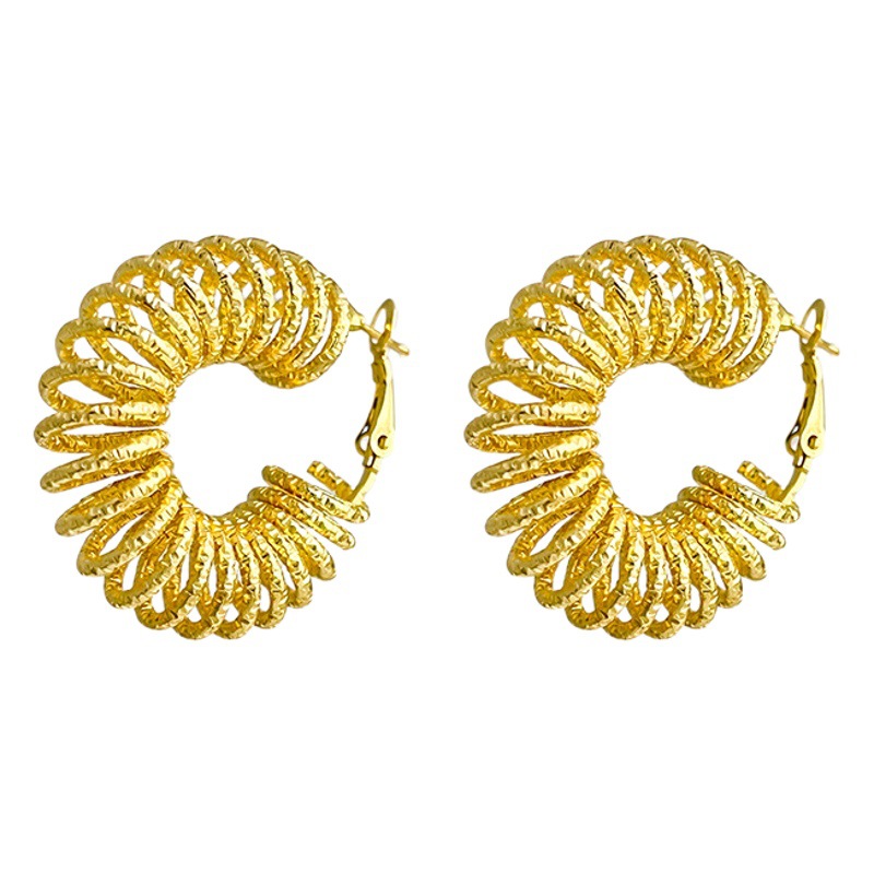 Amazon Hot Selling Exaggerated Round Spring Ear Buckle Alternative Creative Design Earrings Wholesale European and American Fashion Earrings for Women