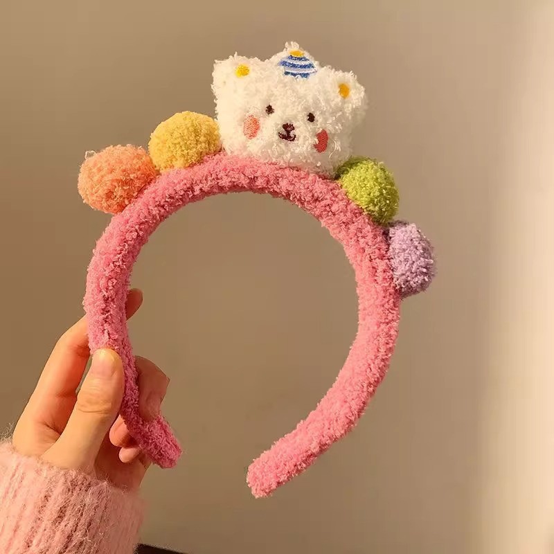Picture of Special Headband for Face Washing for Women 2025 New Autumn and Winter Cute Bear Headband Hairband Hairpin Hair Accessory Plush Headwear