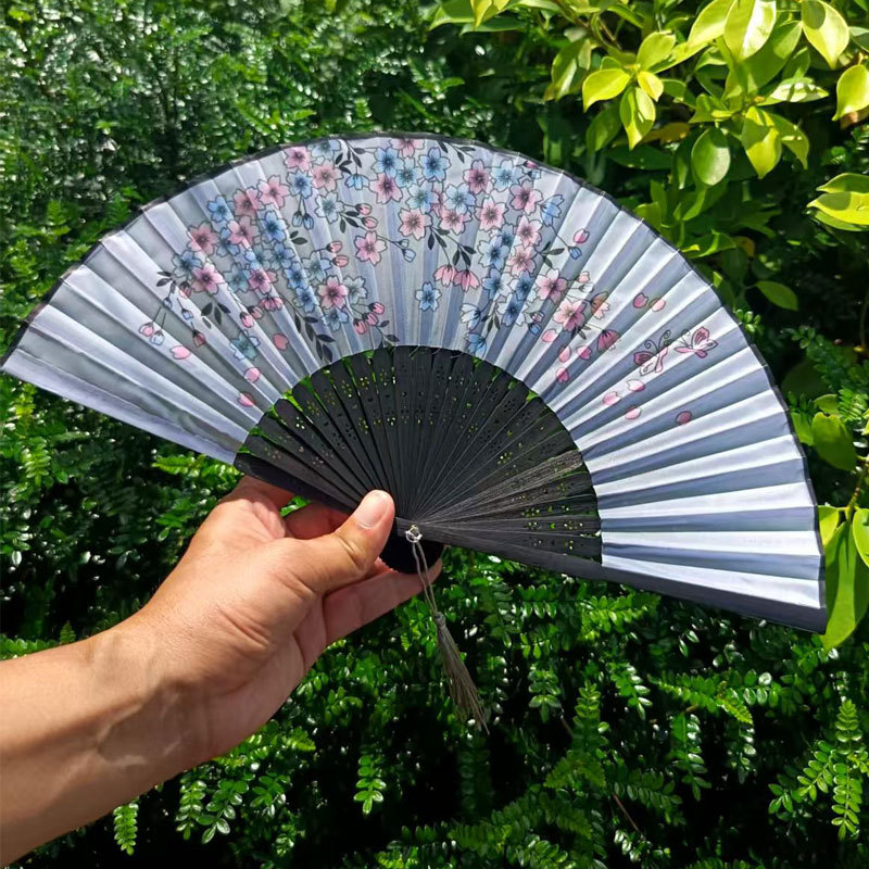 Picture of Folding Fan Bamboo Ancient Fan Student Girl Chinese Style Small Fan Scenic Spot Export Wholesale Retail Gift Decorative Fan