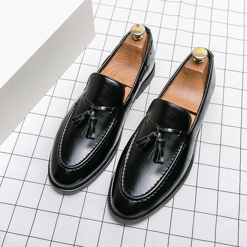 Cross-border plus size Men's Shoes Men's Fashionable Pointed Dress Business Casual Shoes Korean Style Youth Driving Shoes