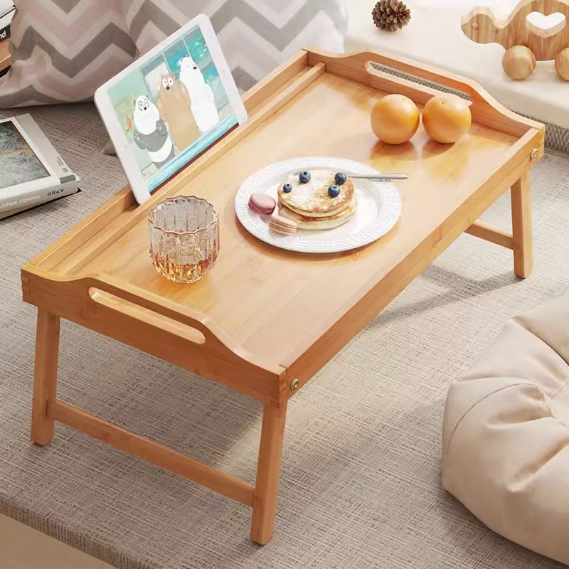 The small table for confinement bed eating table for pregnant women and confinement elderly patients to eat on the bed is folded with a dining table