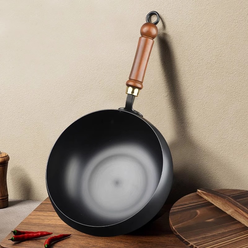 Ancient Belly Pot Authentic Zhangqiu Non-stick Iron Pot Small Wok 24CM Small Iron Pot Hand Forged Stew Pot
