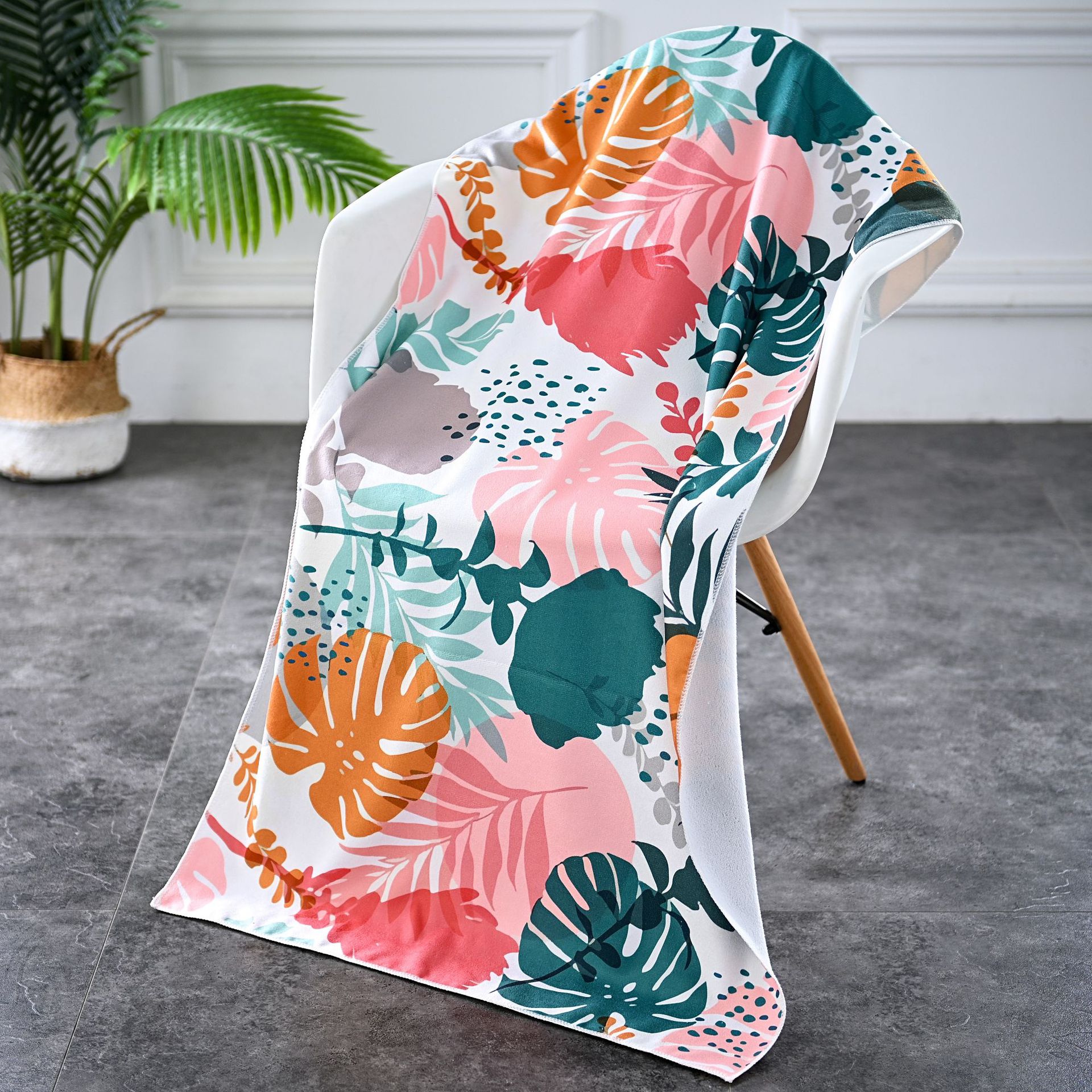 Picture of Spot wholesale microfiber beach towel foreign trade digital heat transfer easy absorbent swimming shawl printing bath towel
