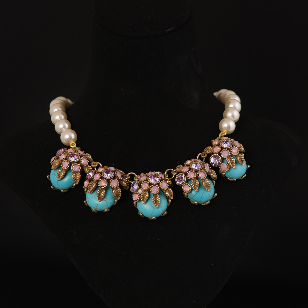 Middle Ancient vintage High-grade European and American Style Temperament Copper Plated Copper Alloy Blue Pine Flower Ball Necklace Earrings suit