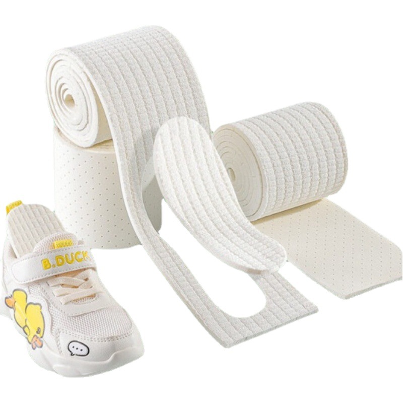 Self-cut insole children adult sports breathable insole self-cut shock-absorbing mesh punching long soft shoe material Four Seasons
