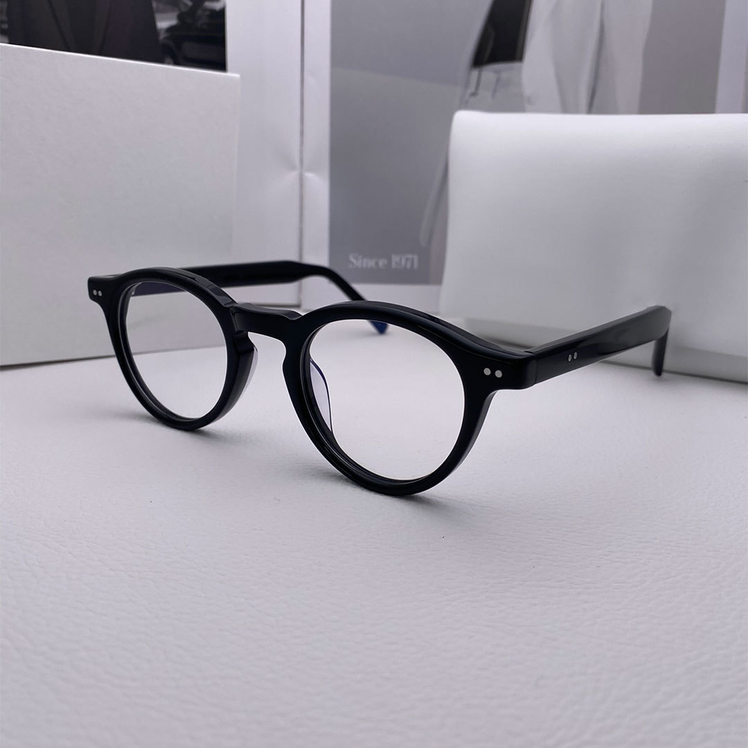 Picture of 2024 Co-Branded Ultra-Light Plate Gm Round Frame Glasses Mm116 Margiela Fashionable Black Frame Women's Anti-Blue Light and Light