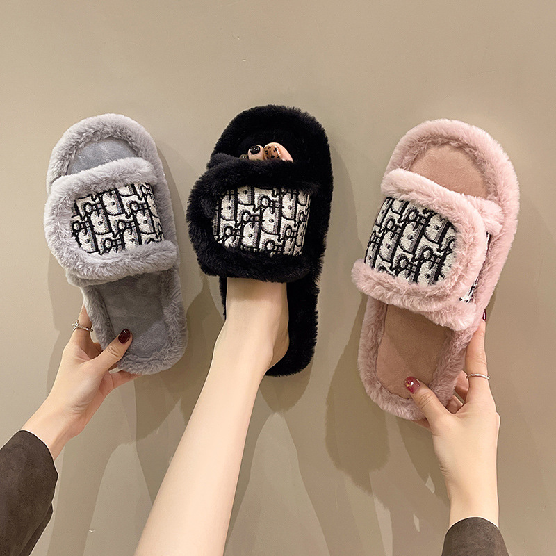 25 Foreign Trade New Big Brand Velcro Furry Slippers Women's Autumn and Winter Fashion Home Bigfoot Open Cotton Slippers Cross-Border
