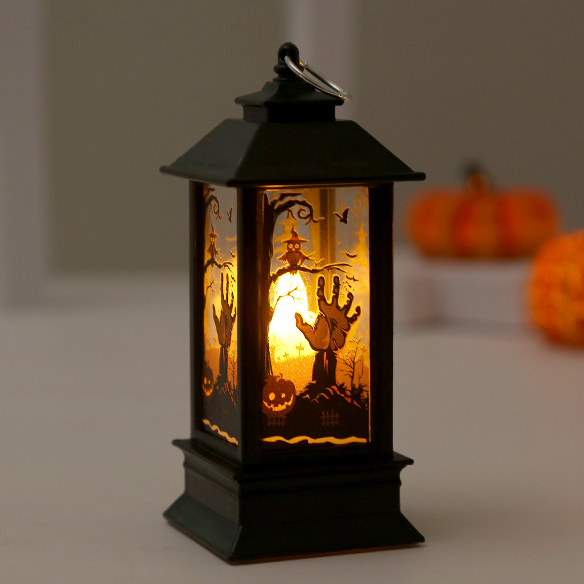 Picture of Retro Halloween wind light LED electronic candle light portable pumpkin light Halloween decoration photo props