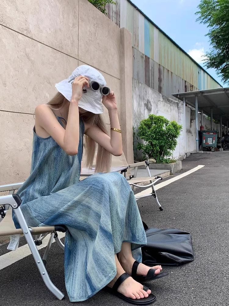 American Style Design Sense Niche Tie-Dye Elegant Sling dress Women's Loose Lazy Style Seaside Holiday Dress for Summer