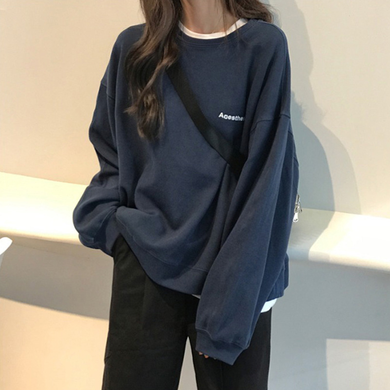 Picture of 2023 Autumn New Korean style letters loose slimming long-sleeved sweater thin coat for female students fashionable one-piece delivery