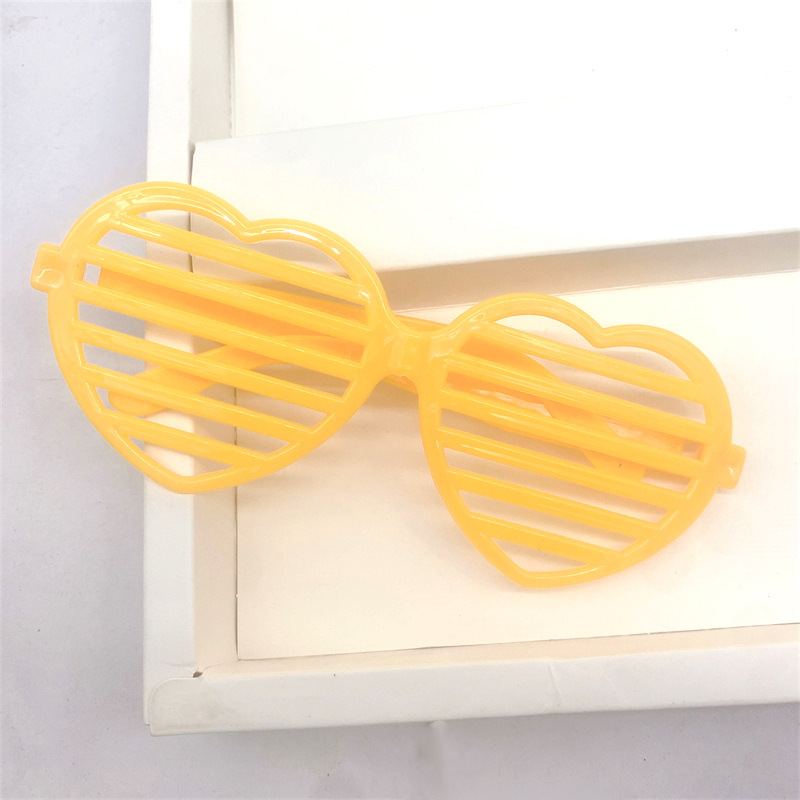 Picture of Blinds Glasses Frame Masquerade party party Glasses party Decorative Glasses No Lenses