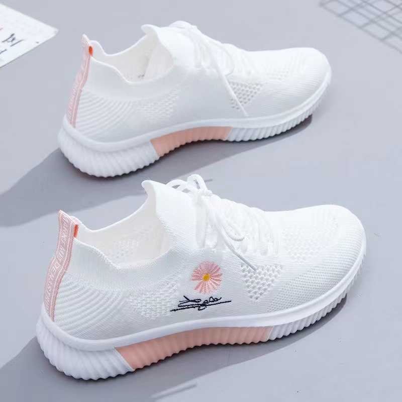 Picture of New Spring and Summer Women's Fly-Knit Sports Shoes, Fashionable and Versatile Running Shoes, Mesh Breathable Casual Female Students