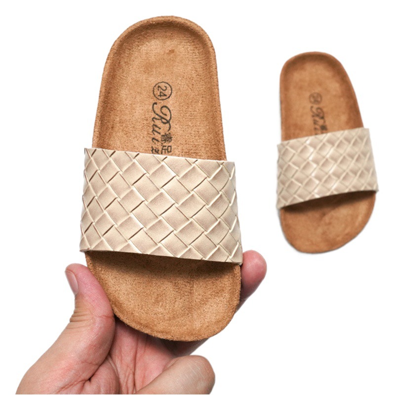 Ruizu 2025 Spring and Summer Children's Cork Slippers Boys' Casual Sandals and Slippers Girls' Beach Shoes for Students