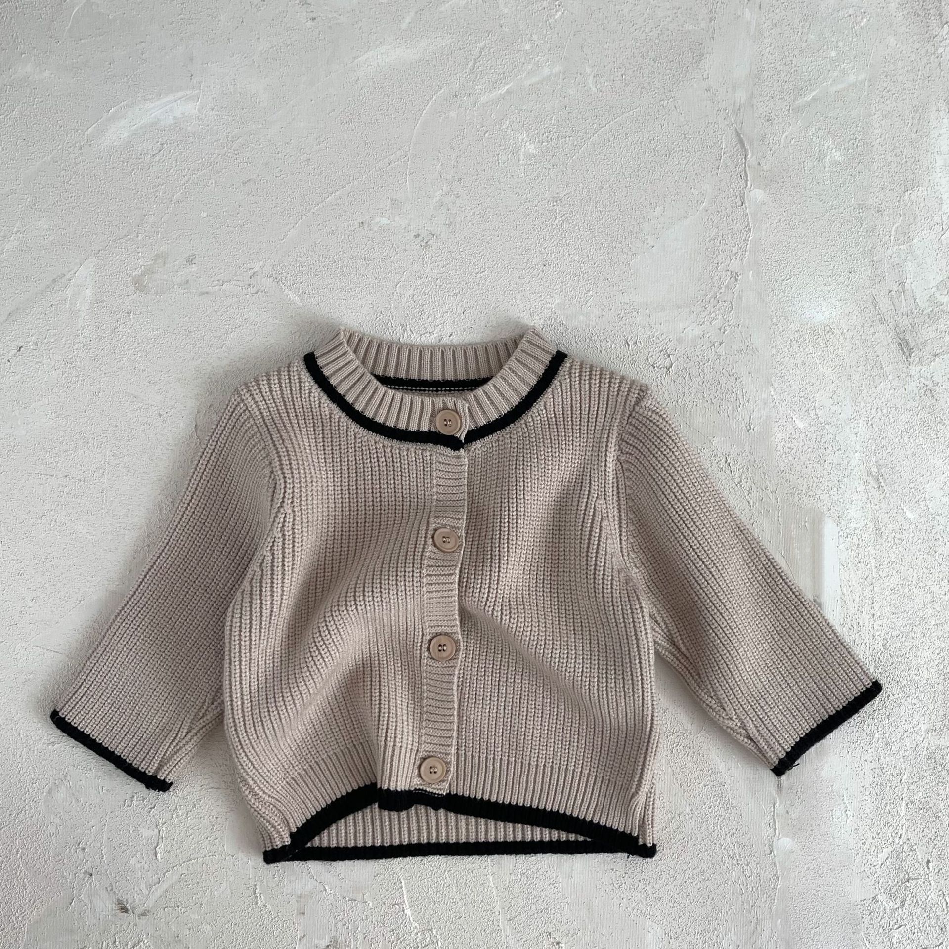 Picture of Children's Autumn and Winter Korean Style 2024 Baby Knitted Overalls Boys and Girls Sweater Overalls Western Style Overalls
