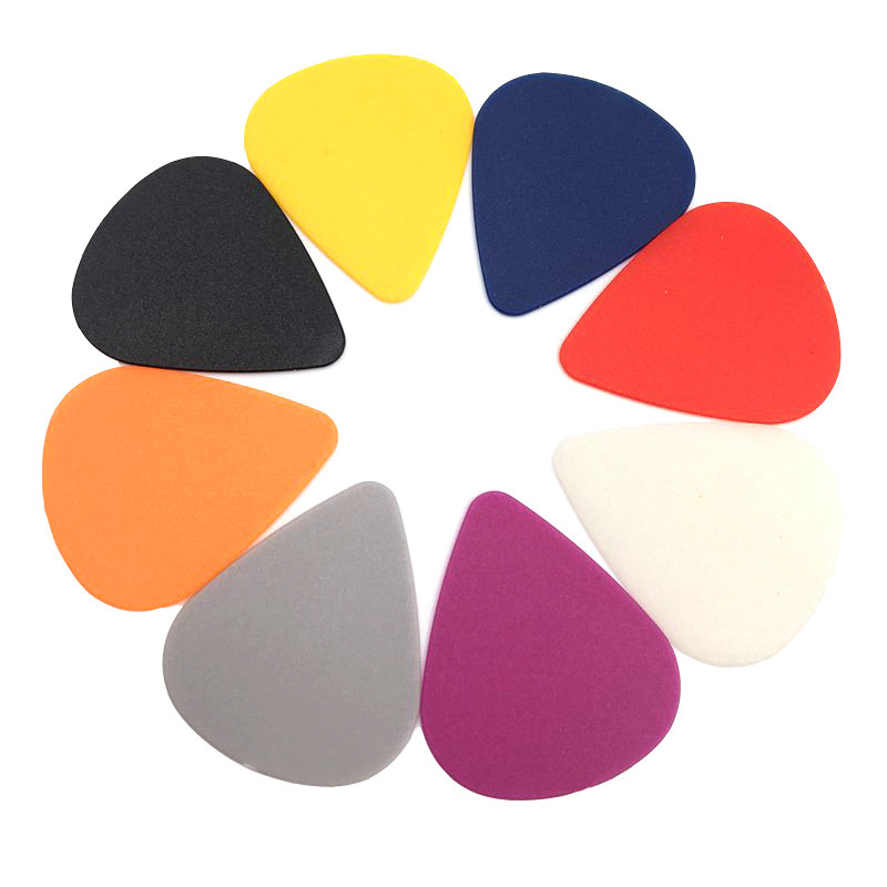 Picture of Guitar pick wooden guitar electric guitar ukulele pick Universal celluloid pick wear-resistant elastic-resistant thin