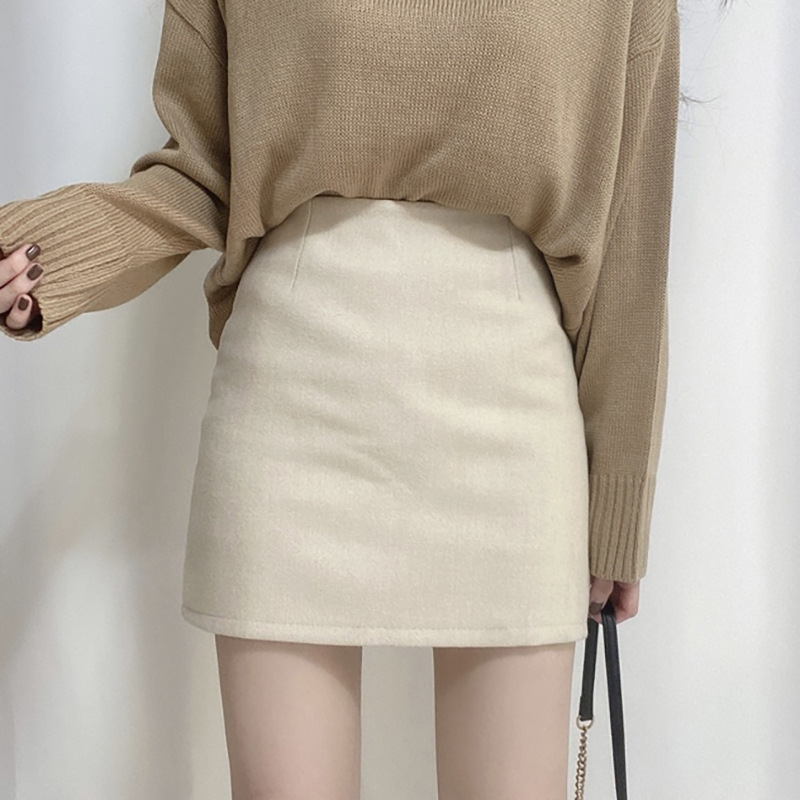 Black Woolen Skirt Women's Autumn and Winter 2024 New High Waist Hip Slimming Tight Sexy A- Line One-Step Skirt