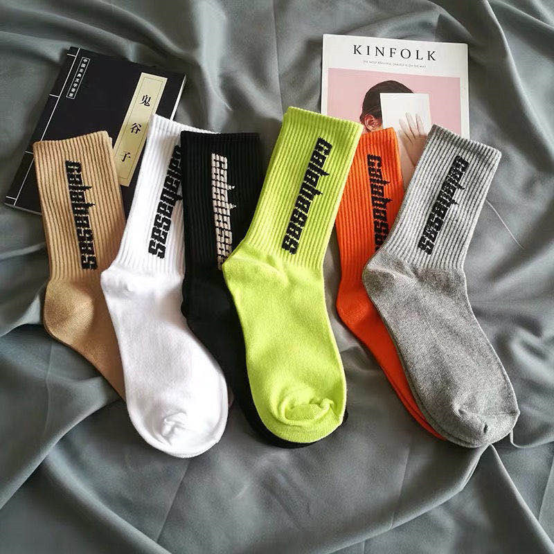 Socks Men's Autumn and Winter ins Fashionable Socks European and American Couple Mid-Socks Coconut White Letter Basketball Socks Kanye Same Style
