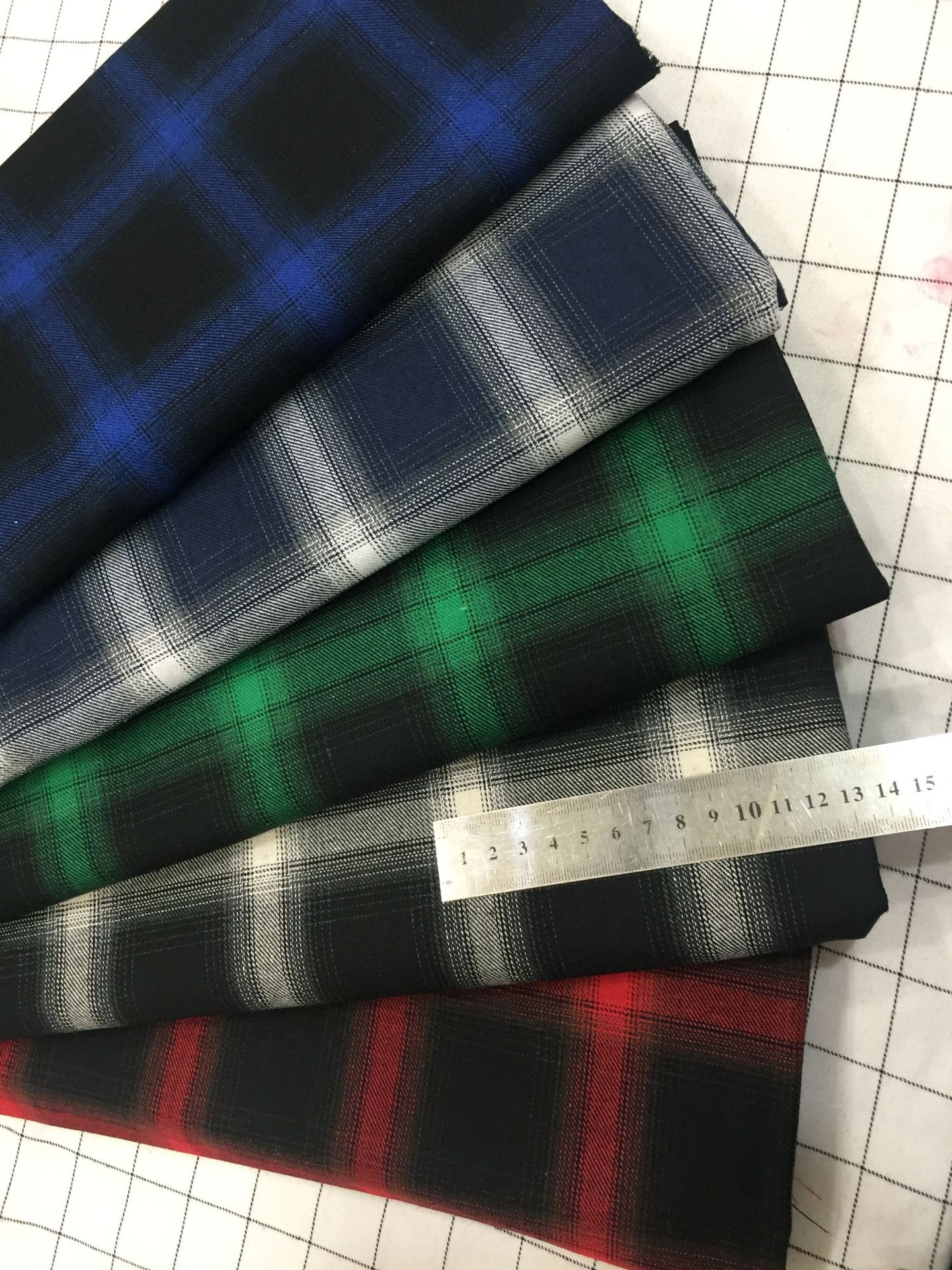 Picture of Autumn new twill sanding shirt fabric yarn-dyed plaid children's clothing men's shirt fabric