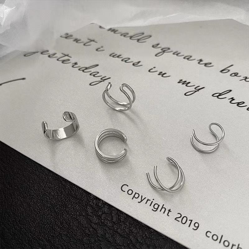 Picture of Personalized, Simple, Exquisite and High-End Ear Clips Without Piercings, Feminine, Fashionable, Retro and Cold Style Ear Bone Clips, Super Fairy and Cool