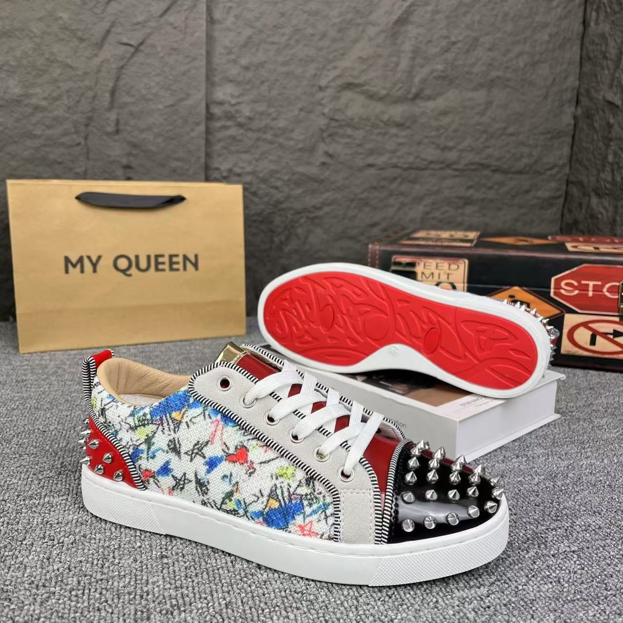 2025 Spring New Street Personality Board Shoes Men's Shoes Trendy Rivet Casual Shoes Fashion Spirit Guy Shoes