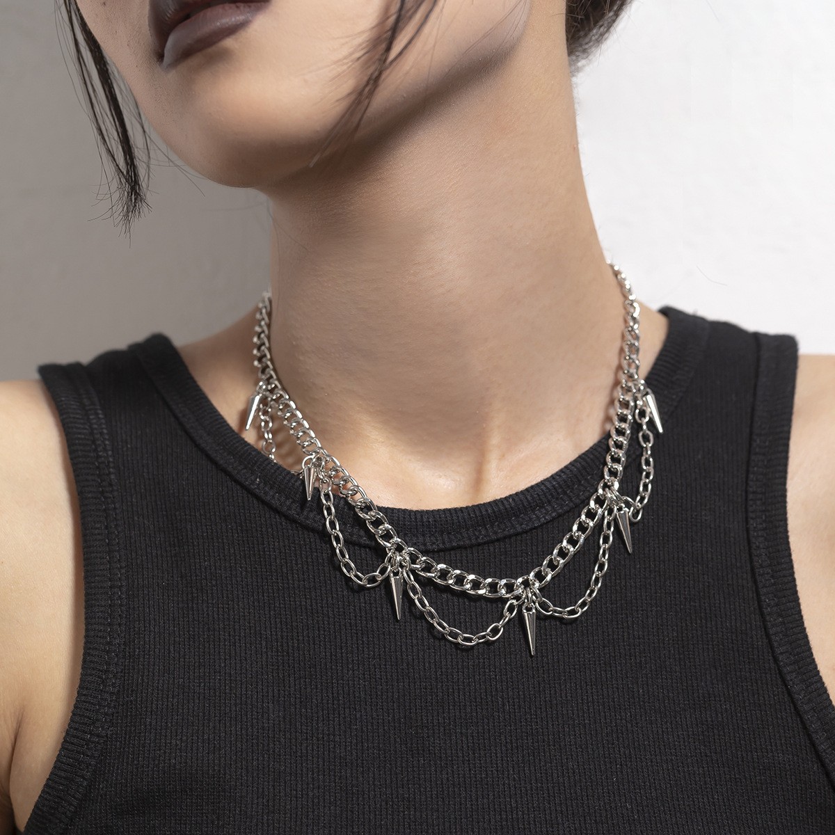 Simple Fashion Versatile Hip Hop Niche Design ins Style Personality Geometric Trendy Cool Ladies Elegant Street Photographic Necklace