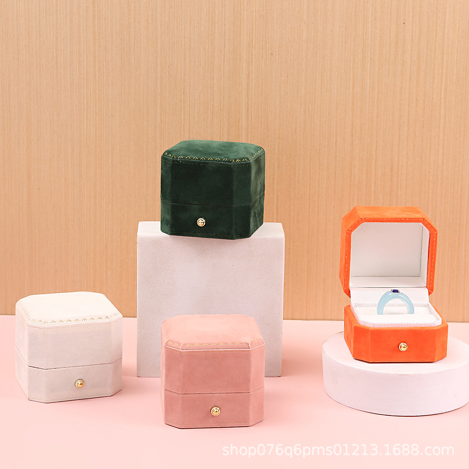 High-grade octagonal jewelry box flannel jewelry box jewelry box ring earring box ring box wholesale