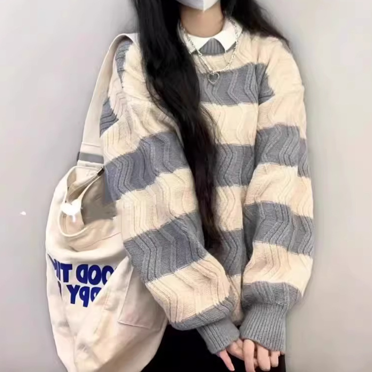 【Duojing】24 Winter Korean Style Casual Pullover Thick Crew Neck Loose Sweater Women's Knitwear