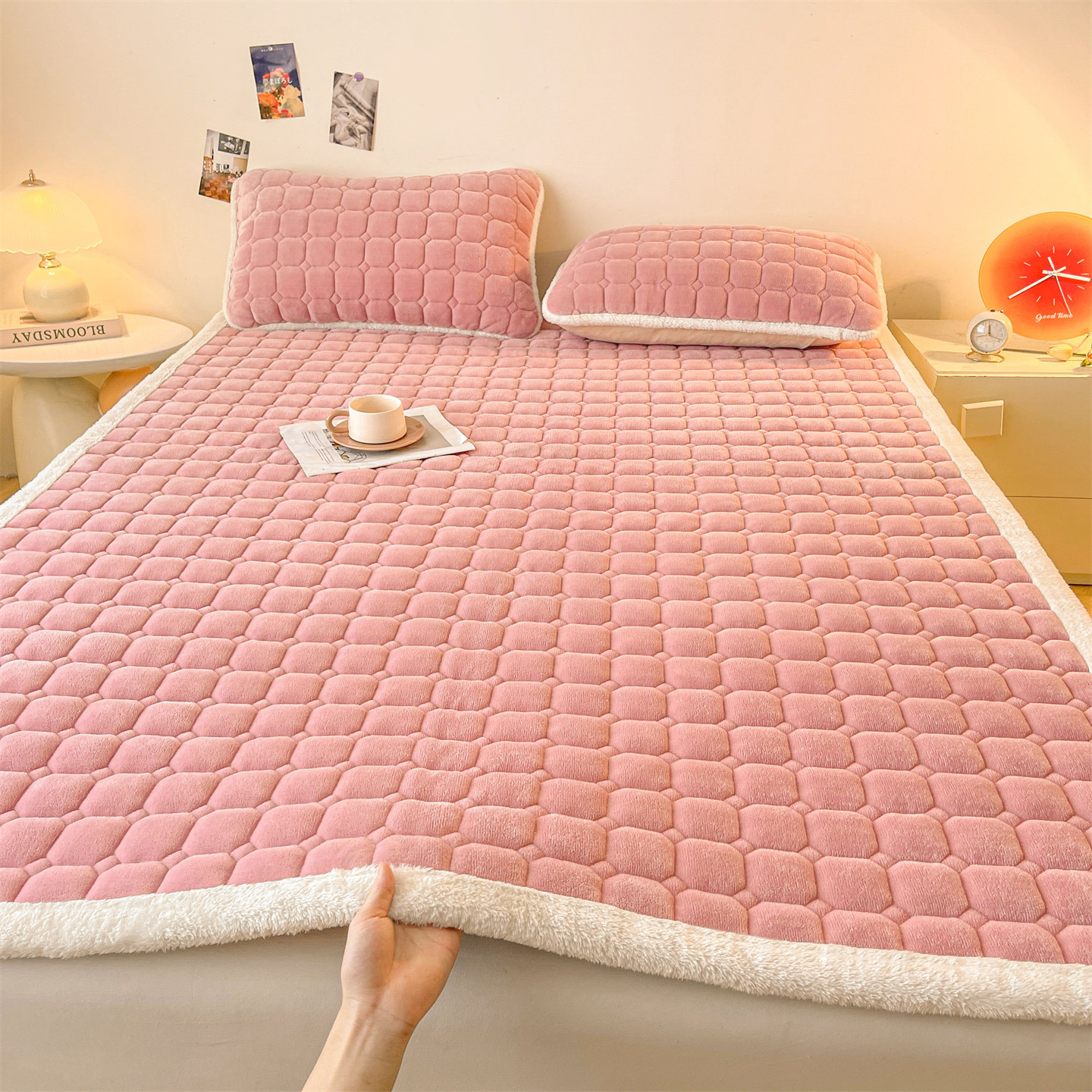 Picture of Class A maternal and child milk velvet mattress autumn and winter foldable washed anti-static home student dormitory bed cushion