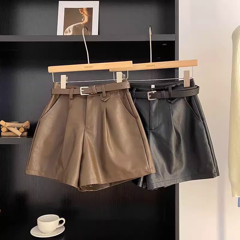 2024 Hong Kong Style Autumn New Elegant All-match Black PU Leather Shorts Slimming Outer Wear A- line Wide Leg Pants