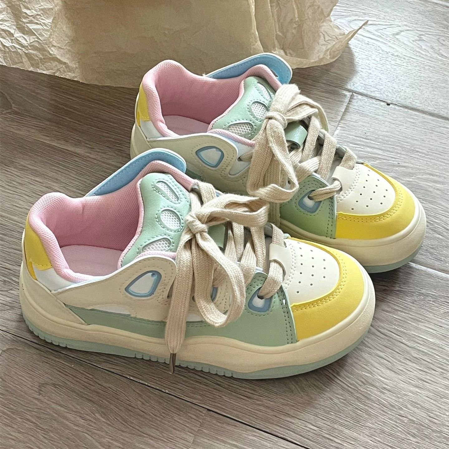 Shoes for Women 2025 Spring New Popular Retro Versatile Niche Student Sneakers Thick-Soled Casual Sports Bread Shoes