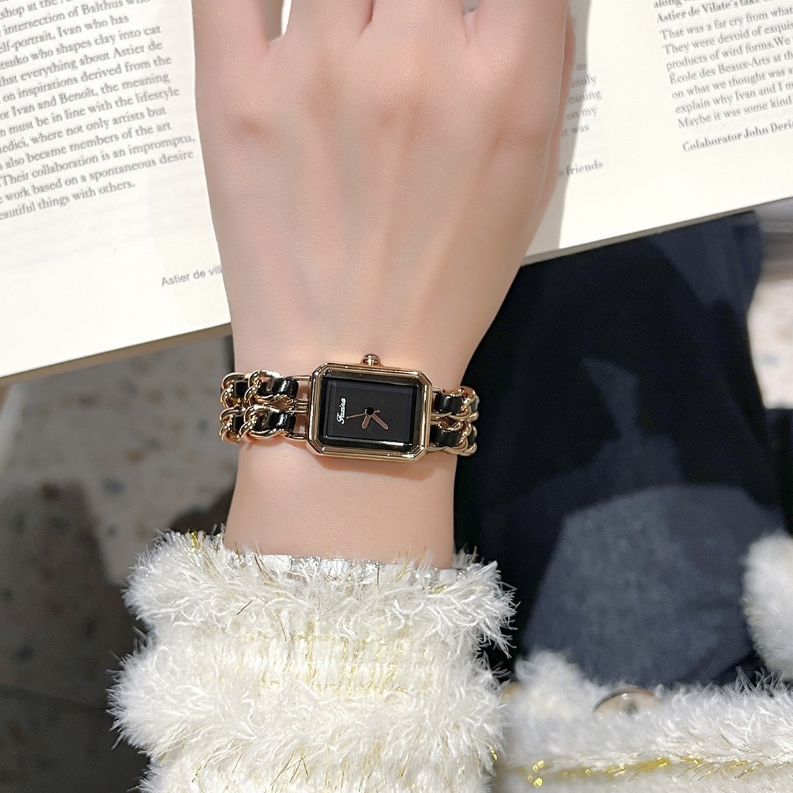 Picture of Cacaxi xiangfeng watch women's weatherproof belt genuine goods waterproof quartz watch ladies watch wholesale A306