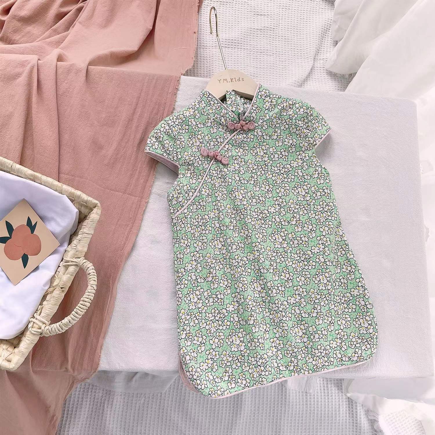 Picture of Summer New Style Girls 2025 New Style Girls Pure Cotton Chinese Style Ethnic Cheongsam Princess Skirt Baby Skirt
