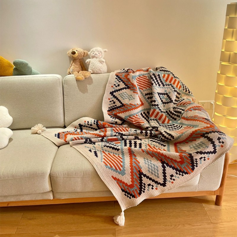 Picture of Bohemian sofa blanket ethnic style blanket Nordic shawl air conditioning blanket B & B knitted tassel bed blanket